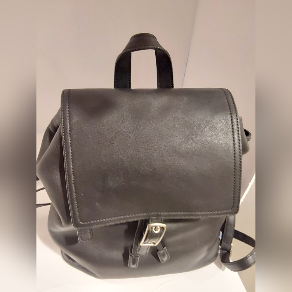 Vintage COACH Legacy Handcrafted Leather Black Backpack - Picture 5 of 12